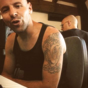 Mítiko + UVE = Rimas + Producción